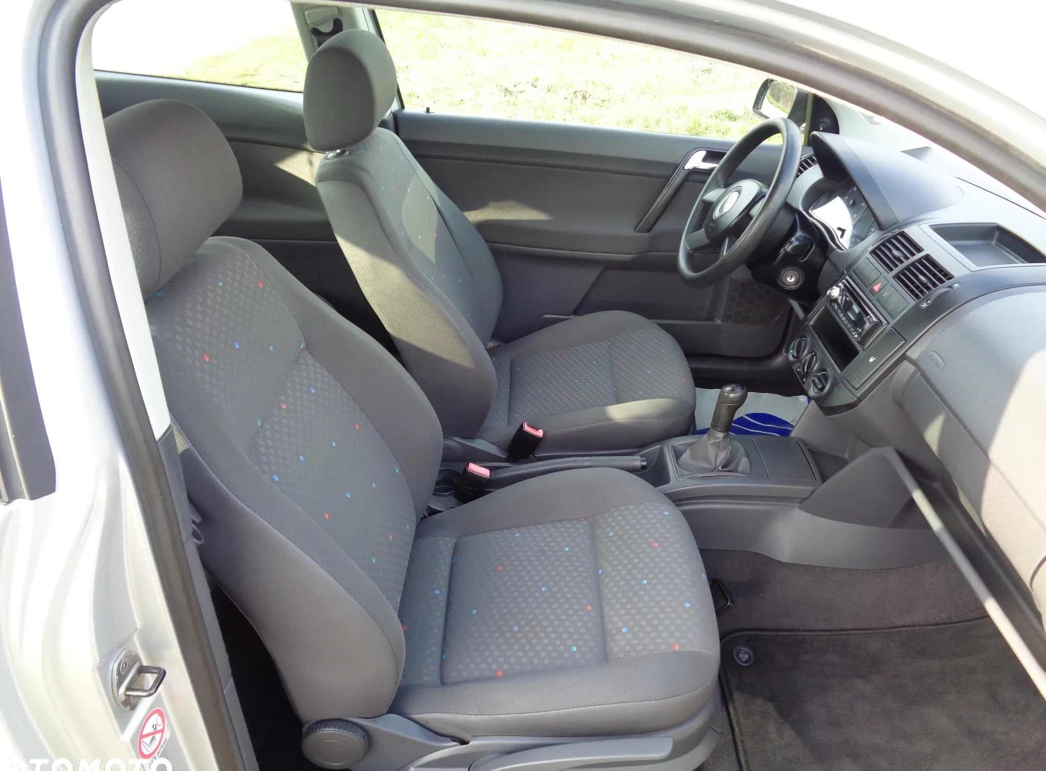 Volkswagen Polo cena 8900 przebieg: 118000, rok produkcji 2004 z Łuków małe 106